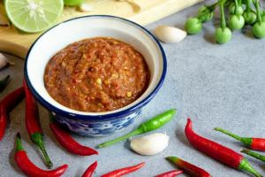 Keren, sambal terasi dan 3 sambal Indonesia masuk daftar 50 saus terlezat di dunia, apa saja?