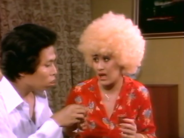 Pacar Dono di film Warkop IQ Jongkok ini telah tiada, intip 11 potret cantik nostalgianya saat muda