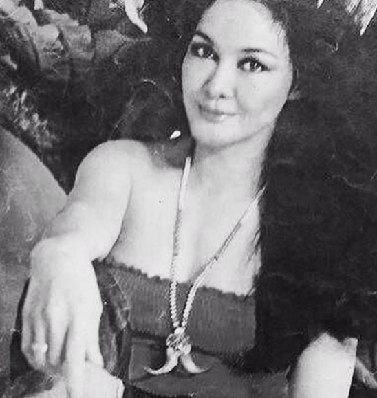 Ratu horor era 80-an pernah jadi tamu hotel di film Sabar Dulu Dong Warkop DKI, ini 9 pesona mudanya