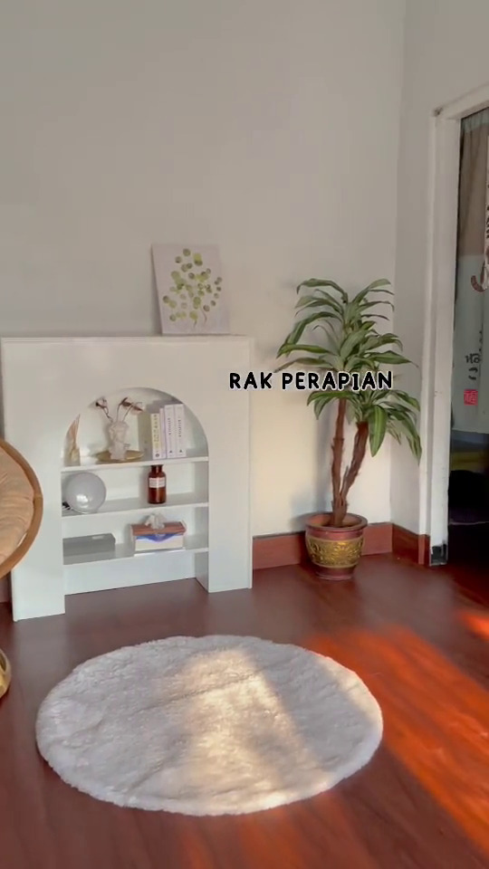 Wanita ini makeover rumah jadul milik orang tua jadi hunian impian serba estetik, intip 9 potretnya