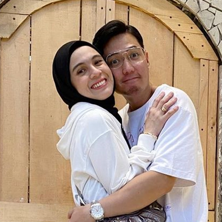 Kian rapi sekaligus makin luas, begini 9 trik menata kulkas ala Nycta Gina dan Rizky Kinos