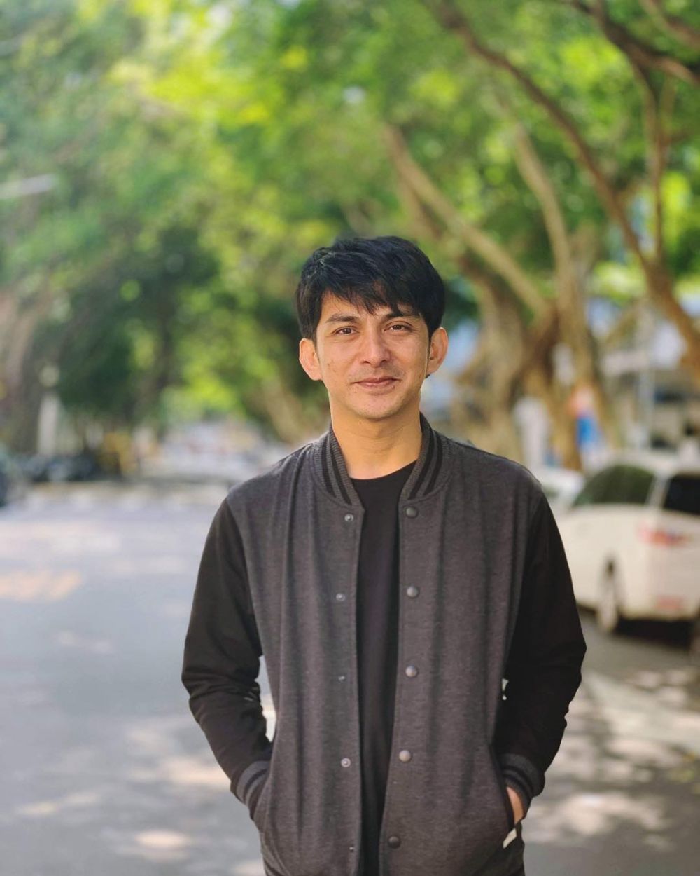 Bocah usil yang sering bawa kodok di Warkop DKI masih eksis jadi artis, begini 11 potret terbarunya