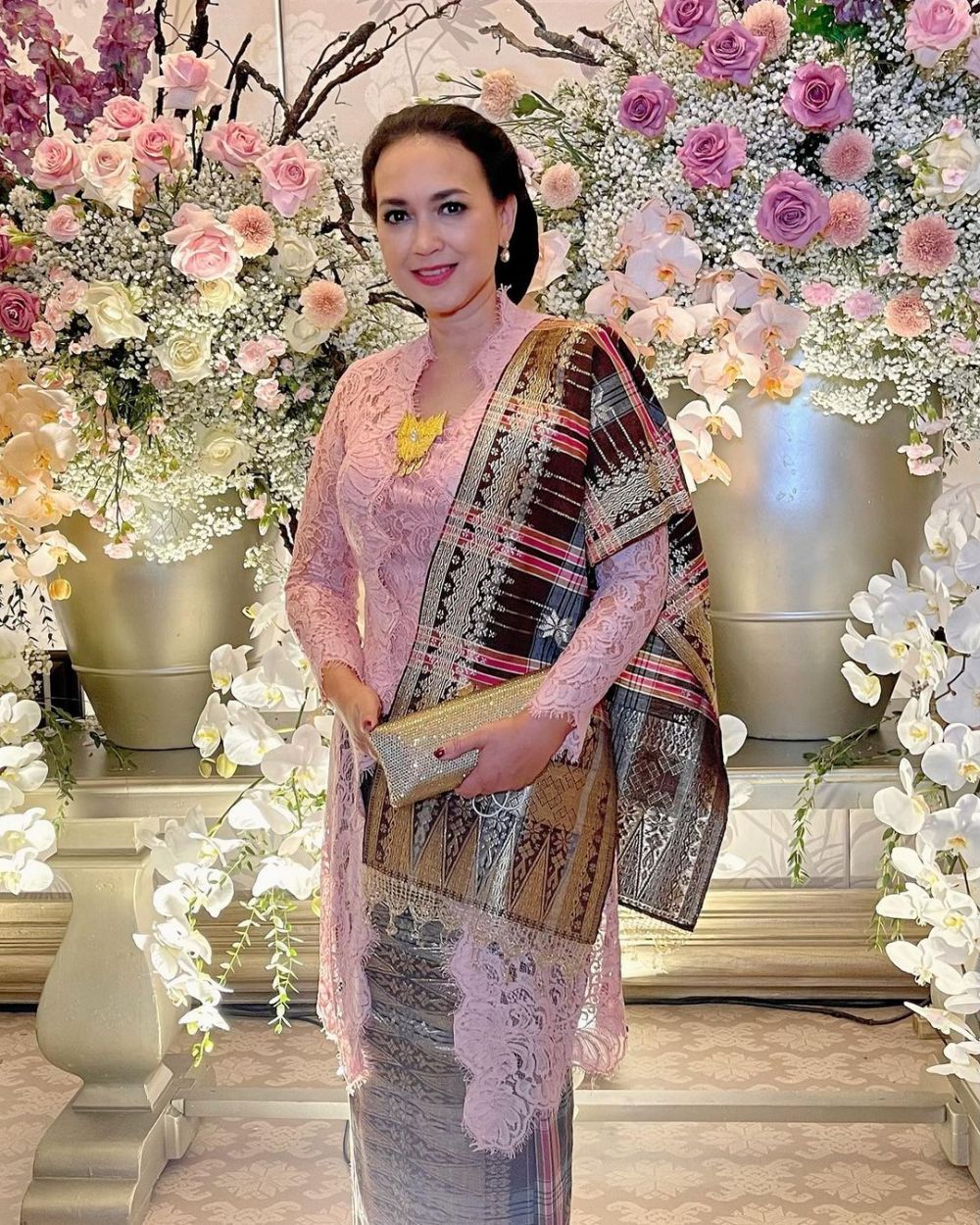 Apa kabar pemeran kasir di film Warkop DKI? Intip 11 transformasinya yang masih eksis di dunia hiburan