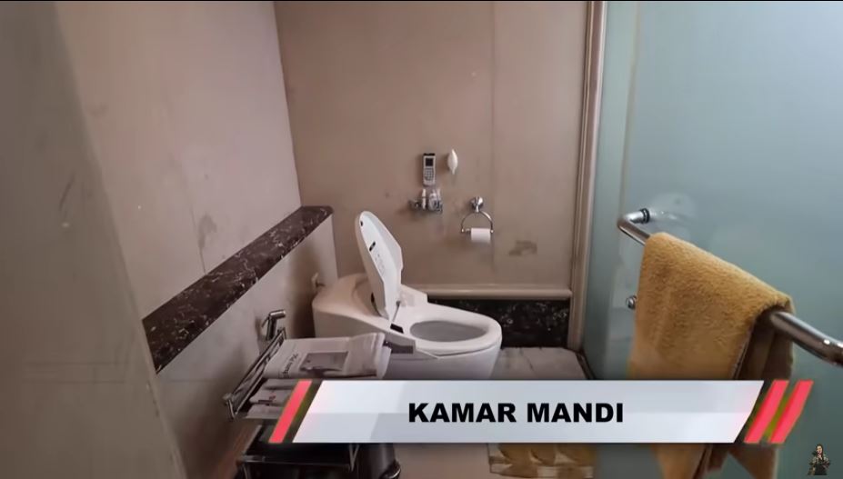 Monica Soraya yang viral adopsi 13 anak ini punya kamar mandi mewah di rumah 4.500m², ini 7 potretnya