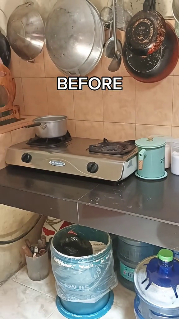 Jadi menantu kesayangan, 9 potret makeover dapur buluk mertua jadi estetik ini bikin emak-emak mupeng