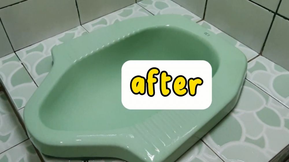 Trik bersihkan kerak kloset kamar mandi agar kinclong dan kesat tanpa disikat, pakai 2 bahan dapur