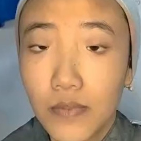 Wanita dengan mata monolid dirias MUA jadi manten Sunda ini manglingi pol, skill makeup-nya jempolan