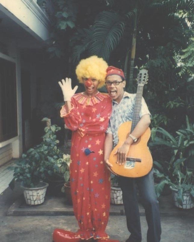 Potret lawas 11 komedian saat mahasiswa, Parto mirip Ariel NOAH?