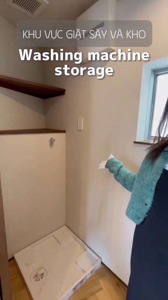 Lebar fasadnya cuma 1 meter, 9 potret rumah tipis ini interiornya cocok buat kaum introvert