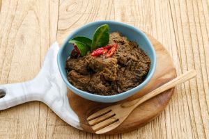 Trik menyimpan rendang agar tidak cepat basi, cocok untuk Lebaran