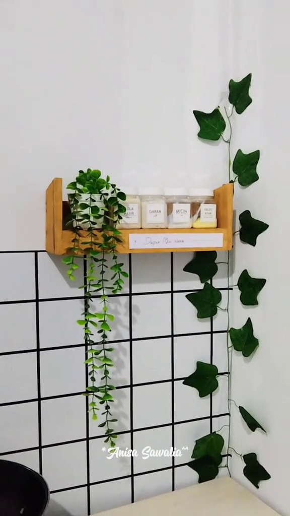 Awalnya berantakan, 9 potret makeover dapur kos satu petak ini visualnya ciamik nggak terasa sumpek