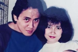 Ibu musisi top Tanah Air ini kecantikannya saat muda dipuji bak putri Solo, ini 11 potret lawasnya