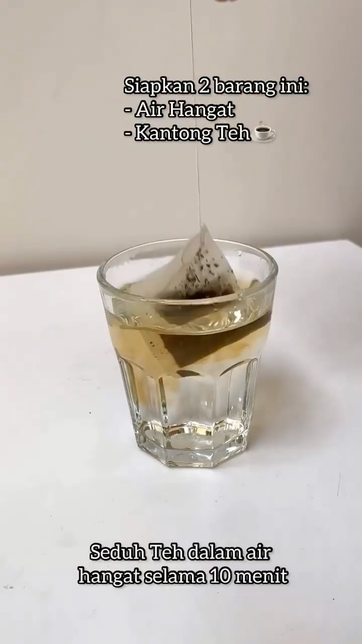 Trik agar bau sepatu kembali wangi tak apek lagi tanpa repot dicuci, cuma pakai 1 ampas dapur