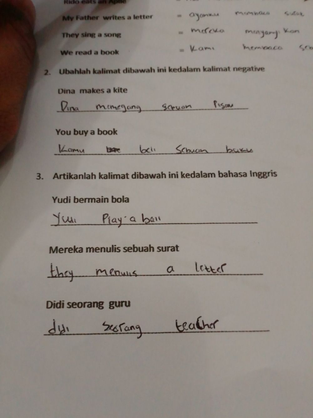11 Jawaban lucu di soal pelajaran bahasa ini isinya susah ditebak