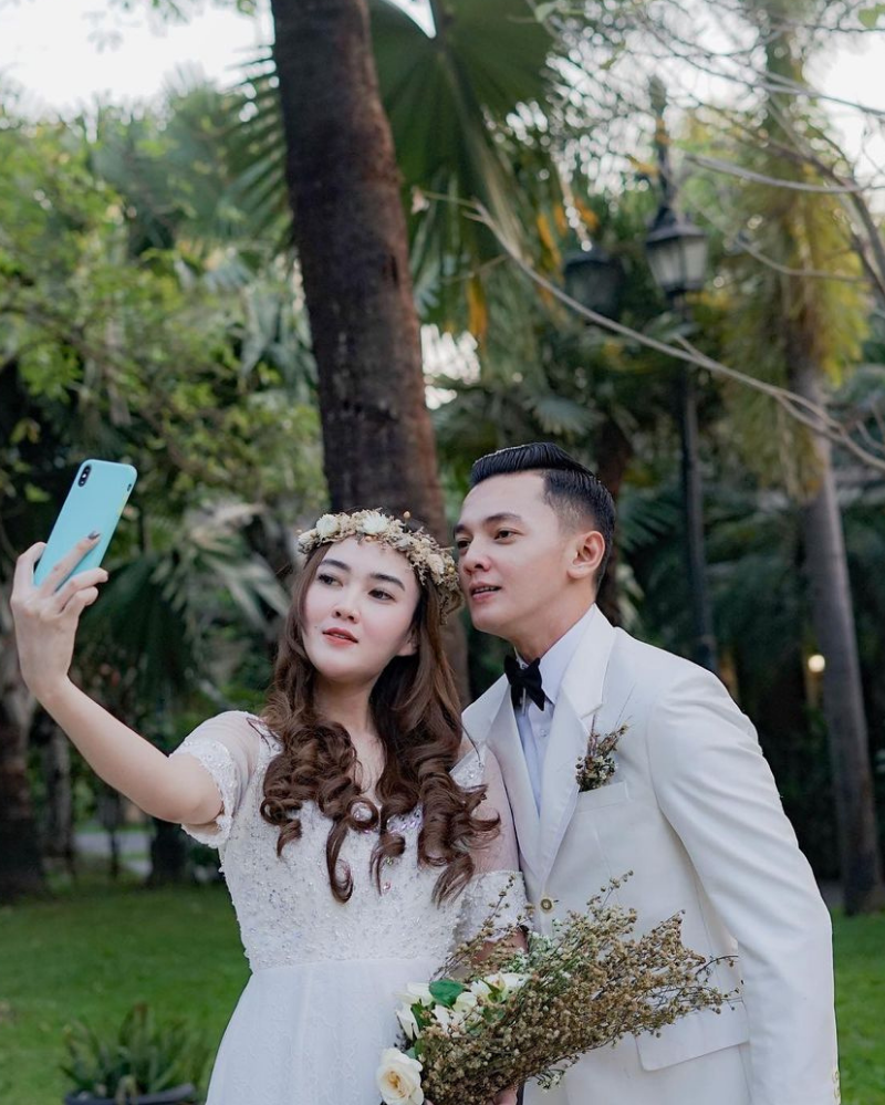 Jadi sinden dari 5 tahun, bocah berponi ini sukses jadi pedangdut top, ini 11 potret tranformasinya