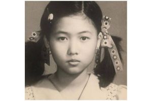 Bocah kuncir dua ini ternyata ibu penyanyi top, 11 transformasinya tak kalah cantik dari anaknya