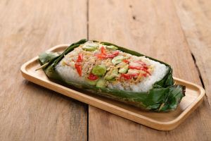 5 Resep nasi bakar ayam suwir yang menggugah selera, cocok buat bekal atau makan santai