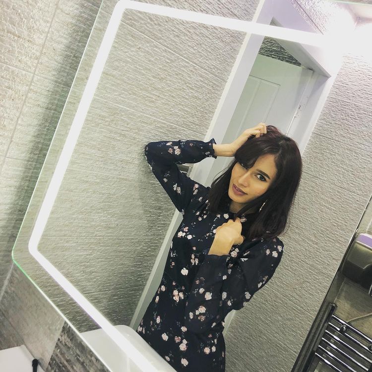 Bocah berambut ikal pemeran Rimbi di sinetron Ronaldowati kini sudah jadi ibu, intip 11 potretnya