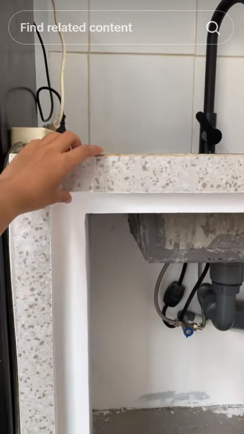 Modal nggak sampai 1 juta, makeover dapur hemat bujet ini tampilannya jadi mewah, ini 9 potretnya