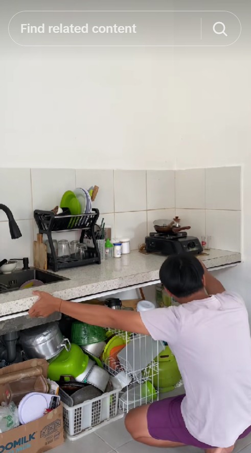 Modal nggak sampai 1 juta, makeover dapur hemat bujet ini tampilannya jadi mewah, ini 9 potretnya