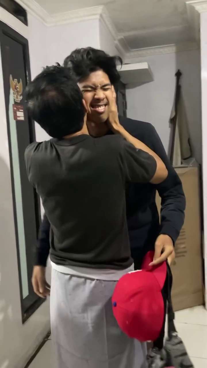 Disamperin Meggy Wulandari saat Lebaran, 9 momen Kiwil bertemu anak ekspresi harunya jadi sorotan