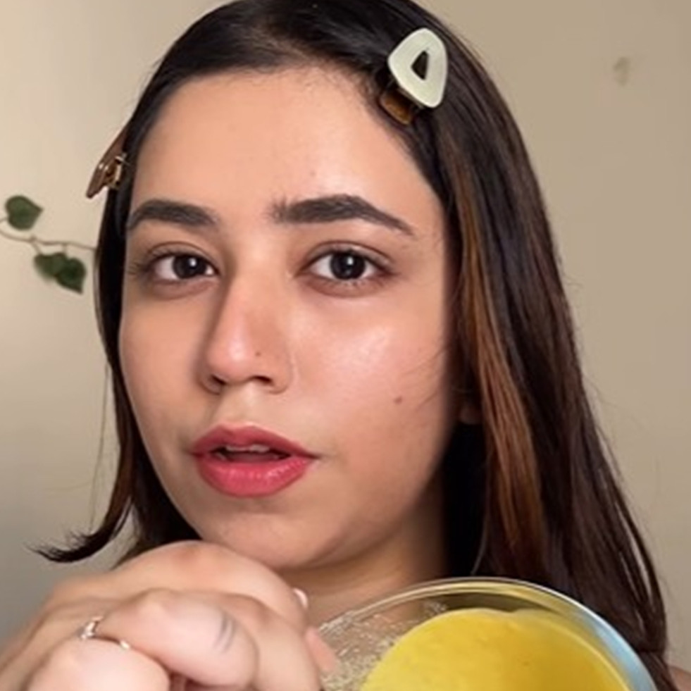 Dijamin nggak bikin sakit, ini cara aman menghilangkan bulu halus di wajah tanpa waxing lilin