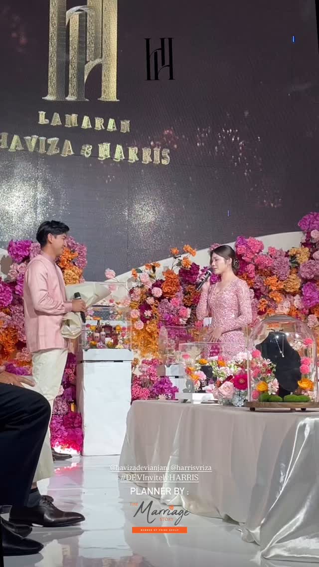 Sempat putus nyambung kini segera menikah, 9 potret bahagia Harris Vriza melamar Haviza Devi di Medan