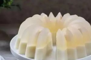 Resep puding susu leci yang segar dan kenyal, cocok banget disajikan setelah Lebaran
