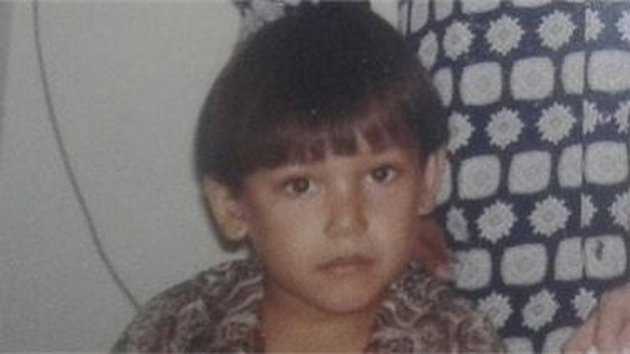 Bocah bergigi ompong ini dulunya tak naik kelas 2 kali kini sukses jadi artis, intip perubahannya