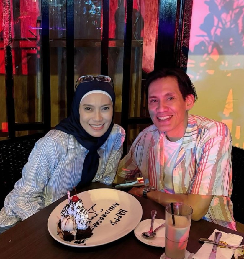 Walid di Bidaah doyan nikahi wanita muda ternyata aslinya family man, ini 9 potretnya bareng keluarga