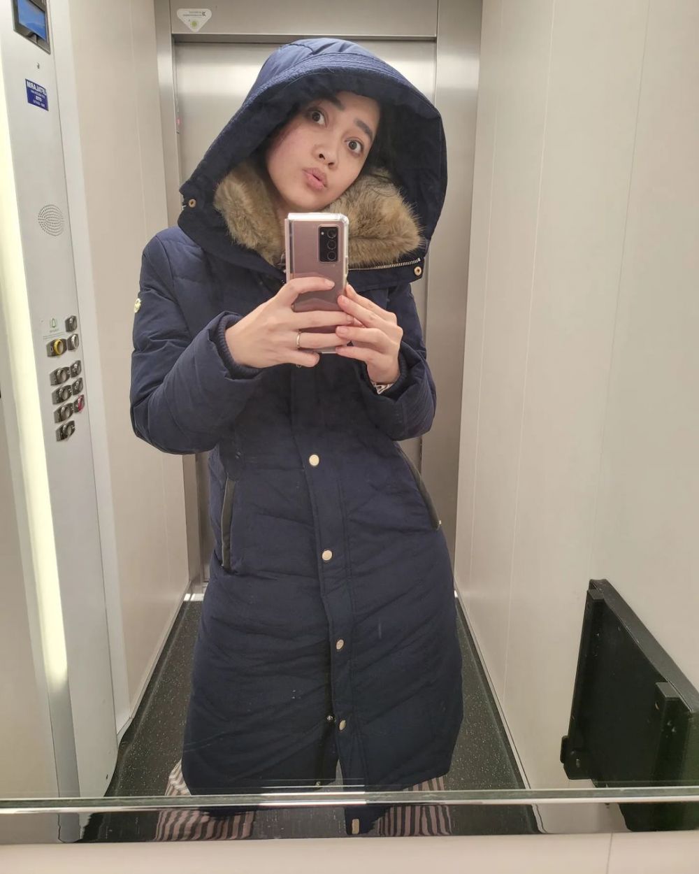 Lawan main Marshanda di sinetron Bidadari ini kini pilih menetap di Eropa, ini 11 potretnya