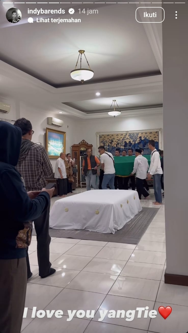 Momen 9 pesohor Tanah Air melayat untuk Titiek Puspa, Inul Daratista ungkapkan kehilangan pilu