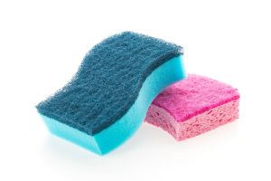 Spons cuci piring cepat bau? Mulai sekarang hindari 5 kesalahan kecil ini dan solusi mengatasi