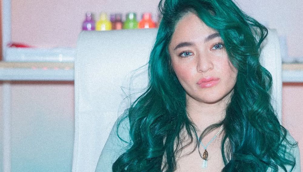 9 Potret Marshanda tampil fresh dan unik dengan rambut hijau ngejreng