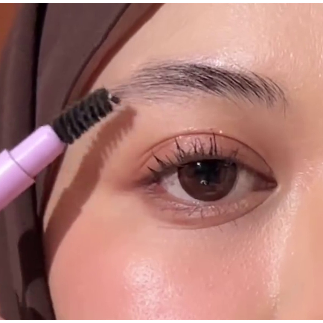 Ternyata bikin alis serat tanpa digambar satu per satu itu effortless, ini triknya biar hasil natural