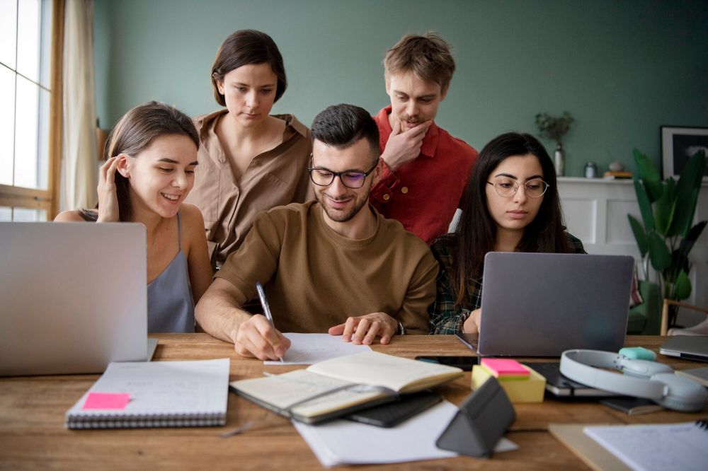 5 Contoh teks argumentasi terbaik 2025 dengan analisis fakta dan opini yang mendalam