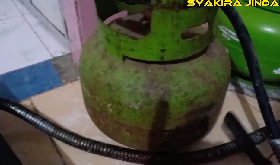 Kompor gas nggak nyala? Kini bisa diatasi pakai trik 2 menit biar gas naik lagi tanpa panggil tukang