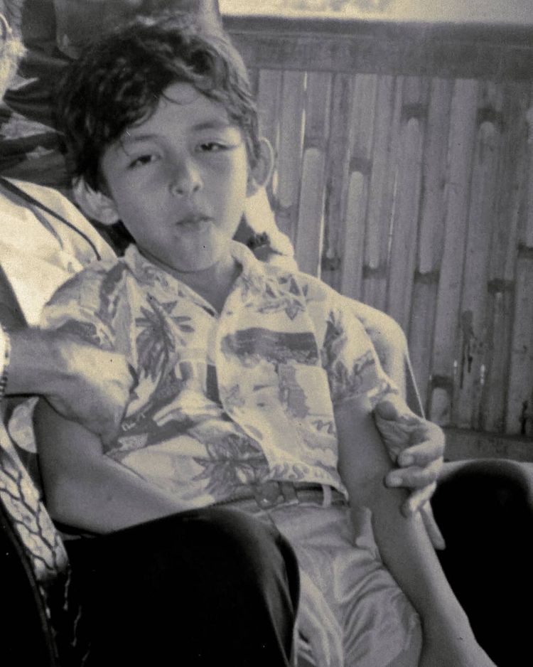 Pemeran anak di film Tragedi Bintaro ini kini jadi aktor top, begini 11 potret transformasinya