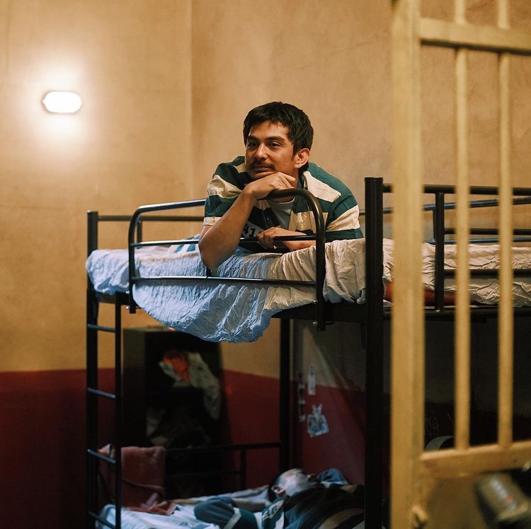 Pemeran anak di film Tragedi Bintaro ini kini jadi aktor top, begini 11 potret transformasinya