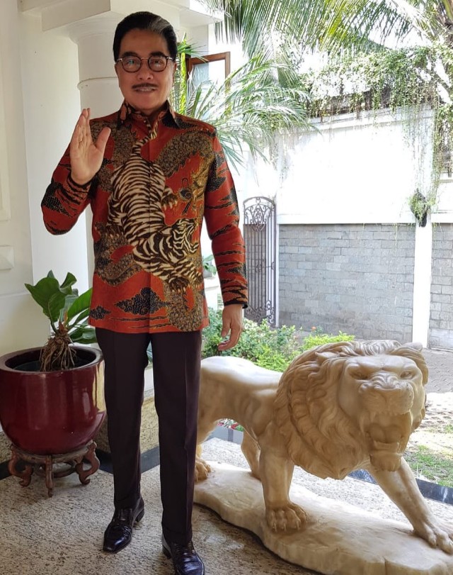 Hampir 50 tahun mengabdi jadi pengacara, ini 11 perjalanan karier Hotma Sitompul