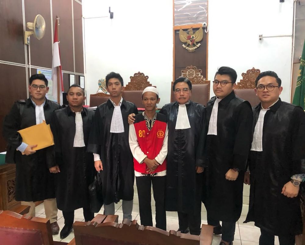 Hampir 50 tahun mengabdi jadi pengacara, ini 11 perjalanan karier Hotma Sitompul