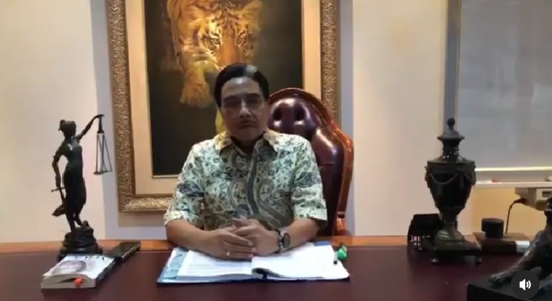 Hampir 50 tahun mengabdi jadi pengacara, ini 11 perjalanan karier Hotma Sitompul