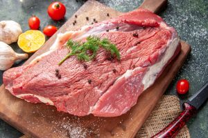 Trik paling simpel yang selalu berhasil bikin daging empuk tanpa drama, pakai bahan dapur ini
