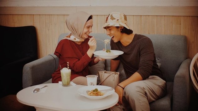 Cerai usai 8 tahun nikah, 9 perjalanan cinta Arya Saloka & Putri Anne, sempat terhalang restu keluarga