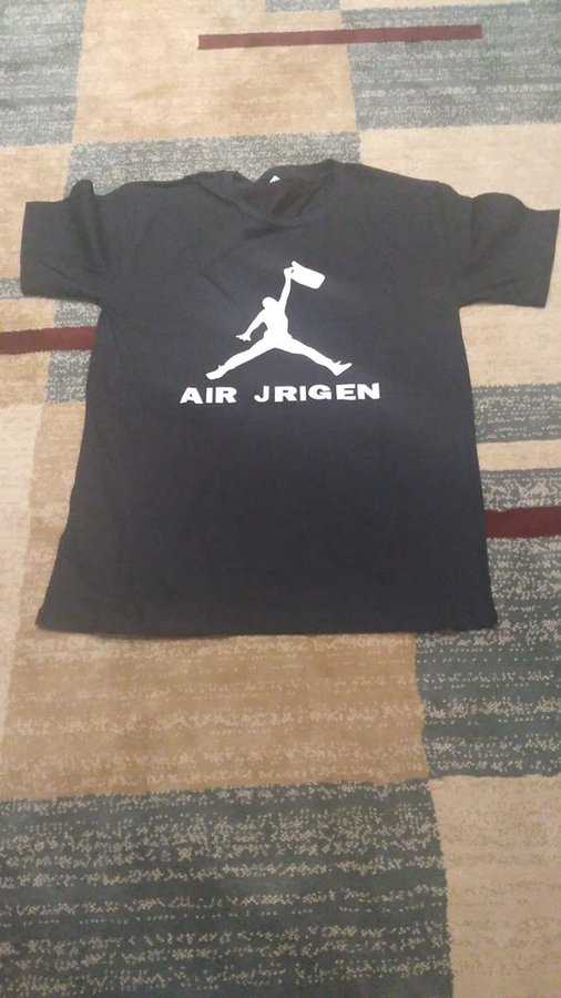 11 Potret lucu plesetan merek dibarang yang dipakai sehari-hari ini bikin ngakak, ada sarung wadidaw