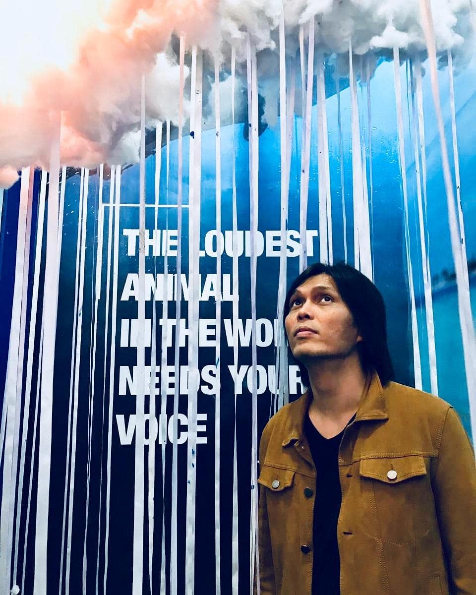 Si kecil ini besarnya kerja kantoran sekarang jadi musisi top, begini 11 potret terkininya