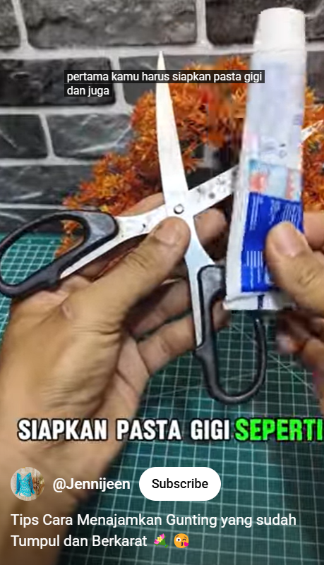 Trik agar gunting tumpul jadi tajam lagi sekarang tanpa digosok batu, cuma pakai 2 bahan sederhana