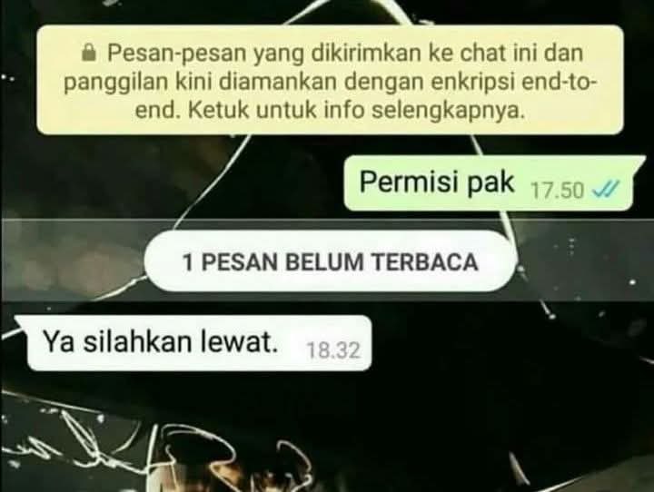 Ngetik nggak pakai mikir, 11 balasan chat lucu dari guru ini bikin senyum lebar