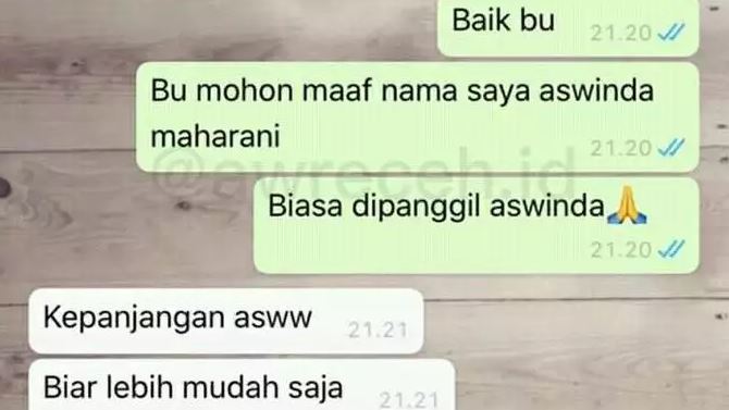 Ngetik nggak pakai mikir, 11 balasan chat lucu dari guru ini bikin senyum lebar