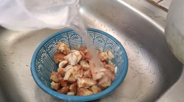 Nggak nyangka rebus nangka muda cuma 7 menit bisa empuk dan nggak hitam, triknya cuma pakai bahan ini